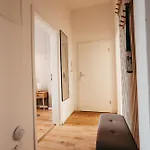 Atlas 6 Oberhausen, 3 Zimmer, Naehe Bahnhof, Westfield Centro * Oberhausen (North Rhine-Westphalia)