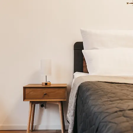 Apartman Atlas 6 Oberhausen, 3 Zimmer, Naehe Bahnhof, Westfield Centro *