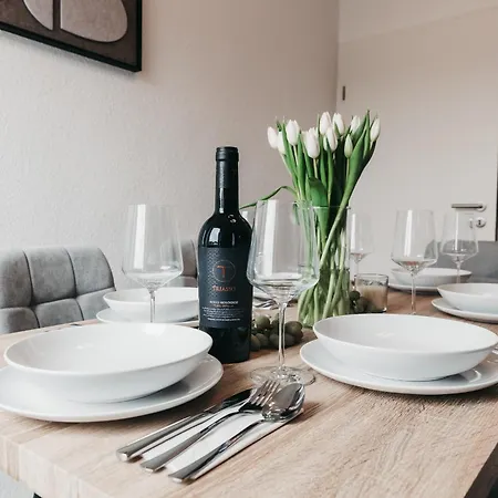 Atlas 6 Oberhausen, 3 Zimmer, Naehe Bahnhof, Westfield Centro * Oberhausen