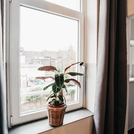 Apartman Atlas 6 Oberhausen, 3 Zimmer, Naehe Bahnhof, Westfield Centro